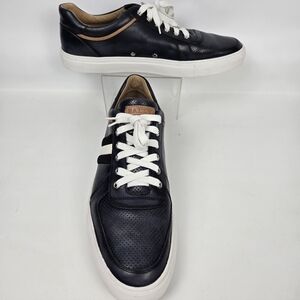 Baileys Men's Size 13 Black and White Sneakers, With Exyra Laces